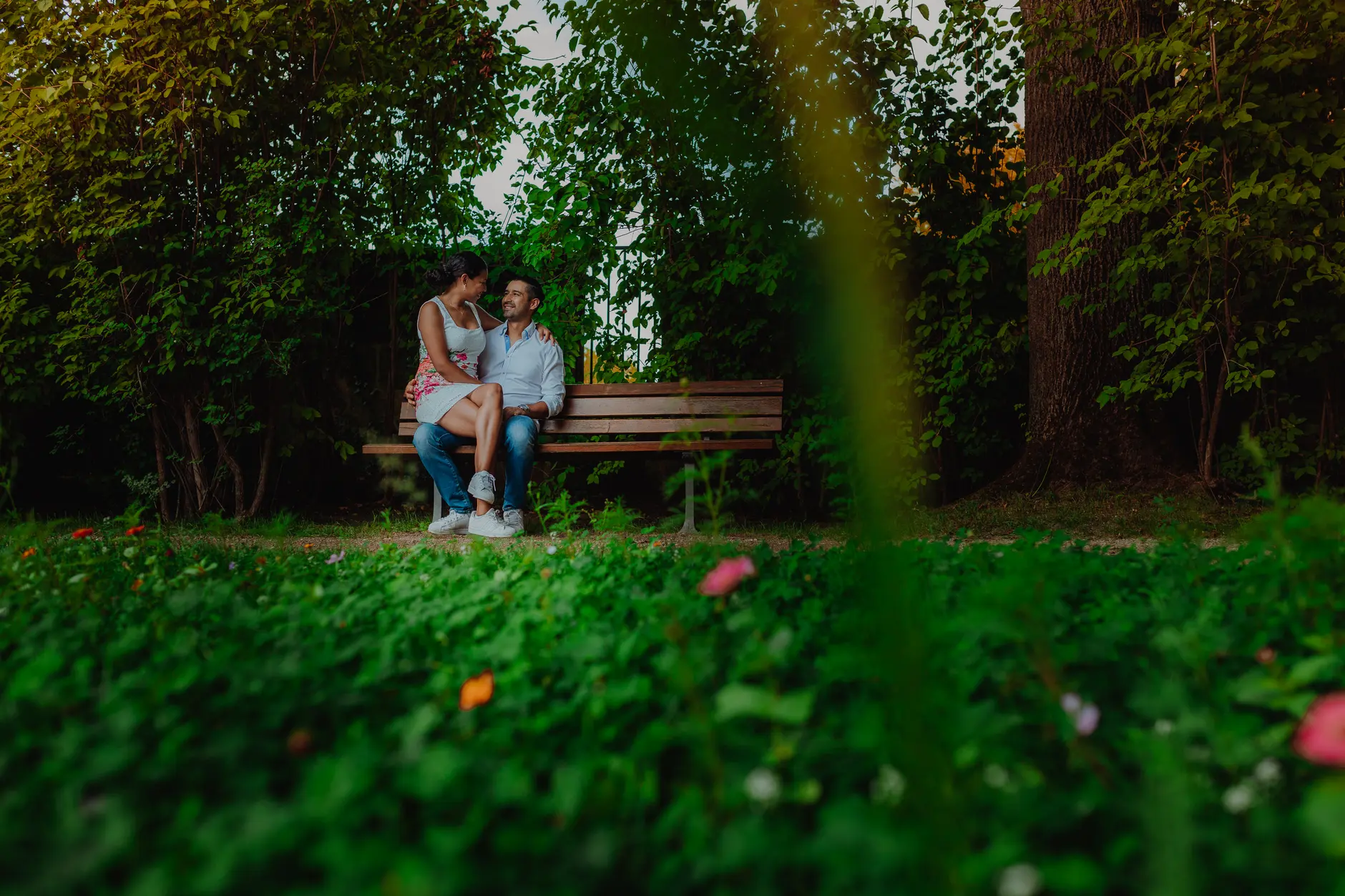 Woman walking through a green park in Nuremberg