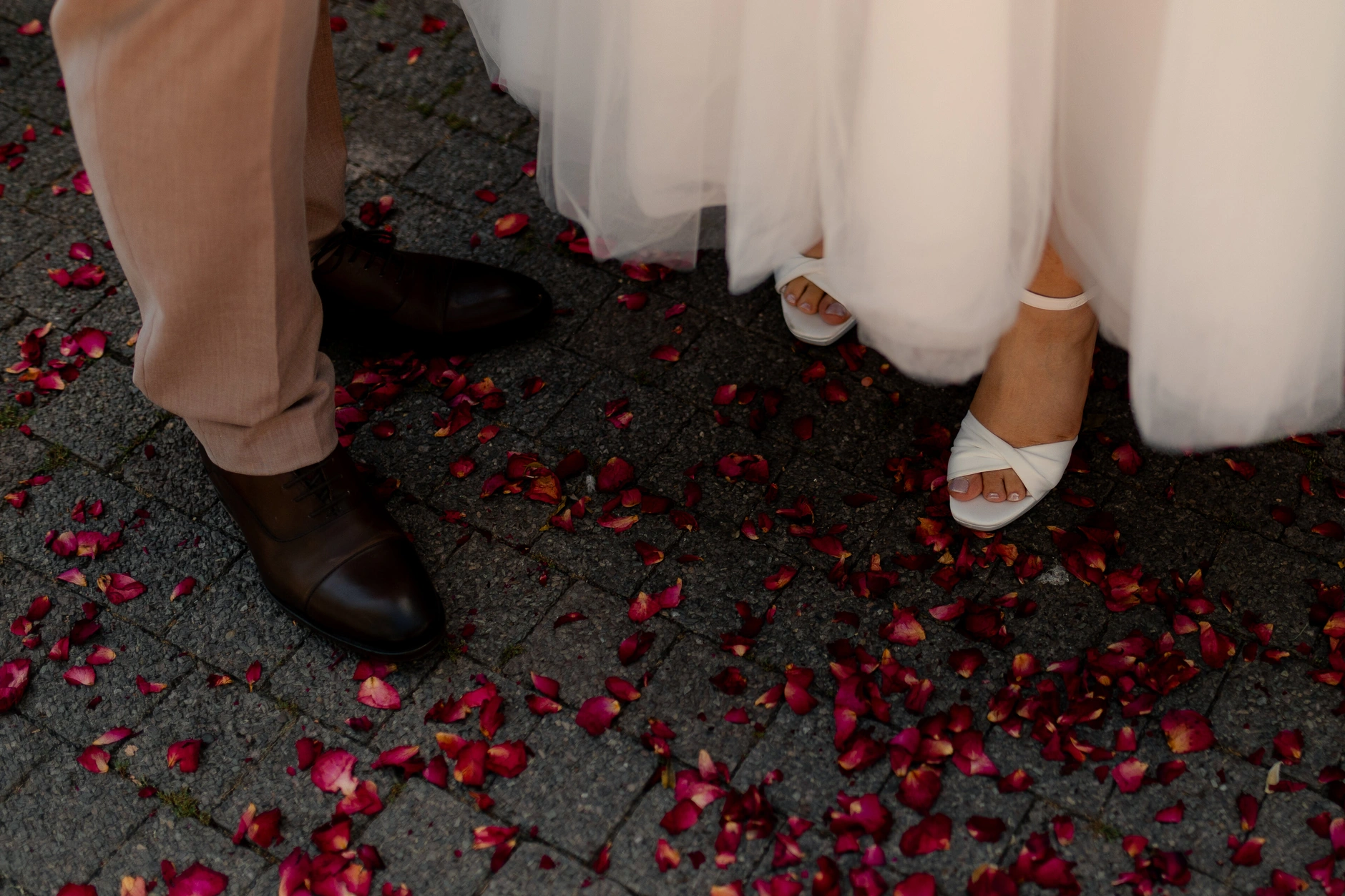 Emma and Julien – Joy and happiness at the wedding in Strasbourg