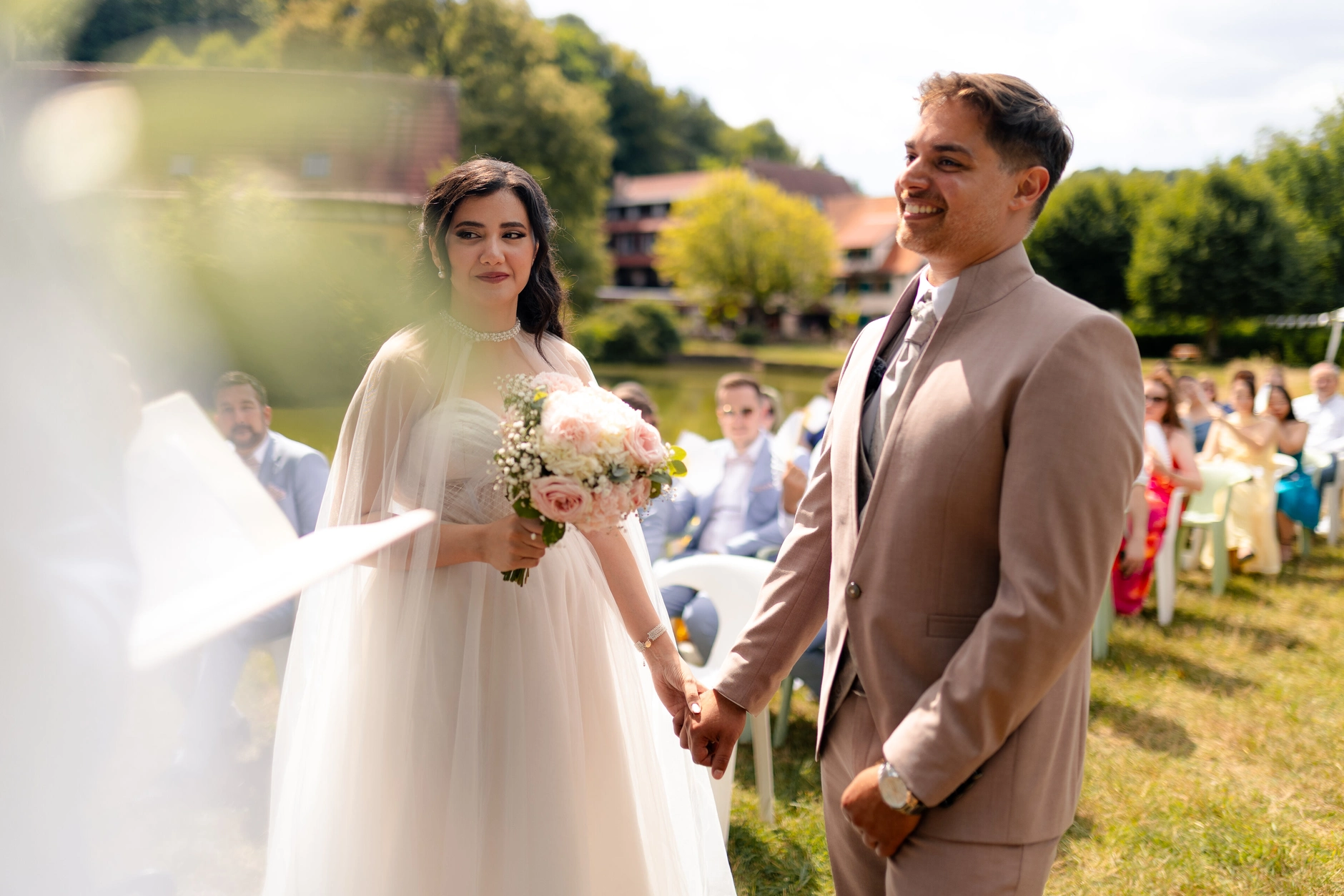 Emma and Julien – Romantic wedding moments in Strasbourg