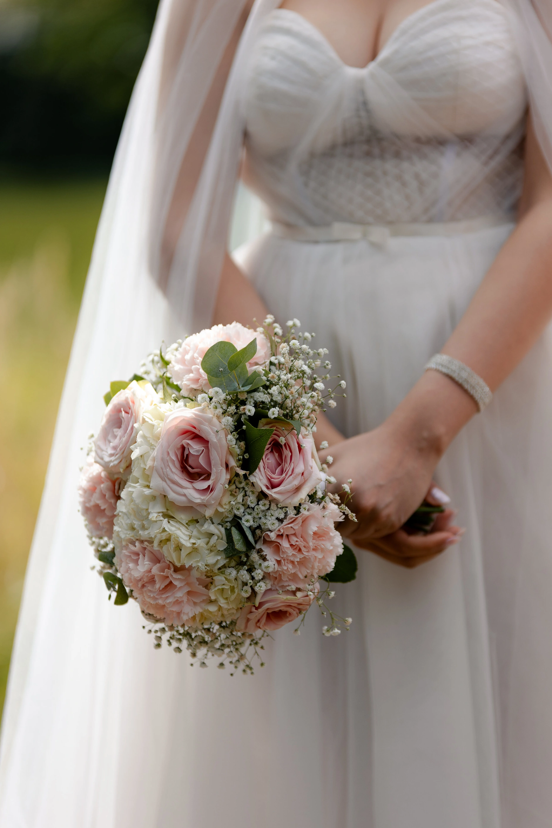 Emma and Julien – Romantic wedding moments in Strasbourg