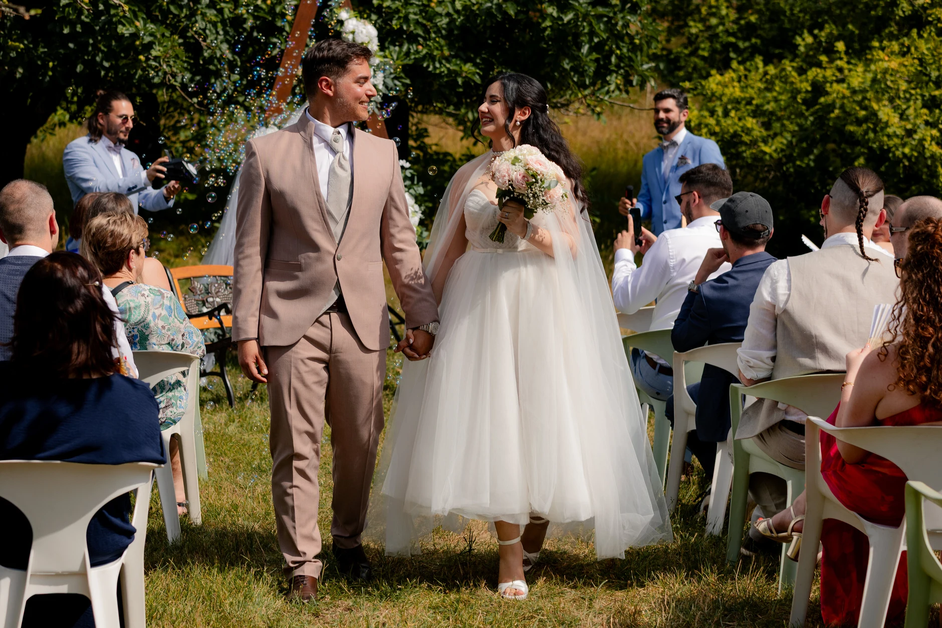 Emma and Julien – Wedding portraits in the Strasbourg old town