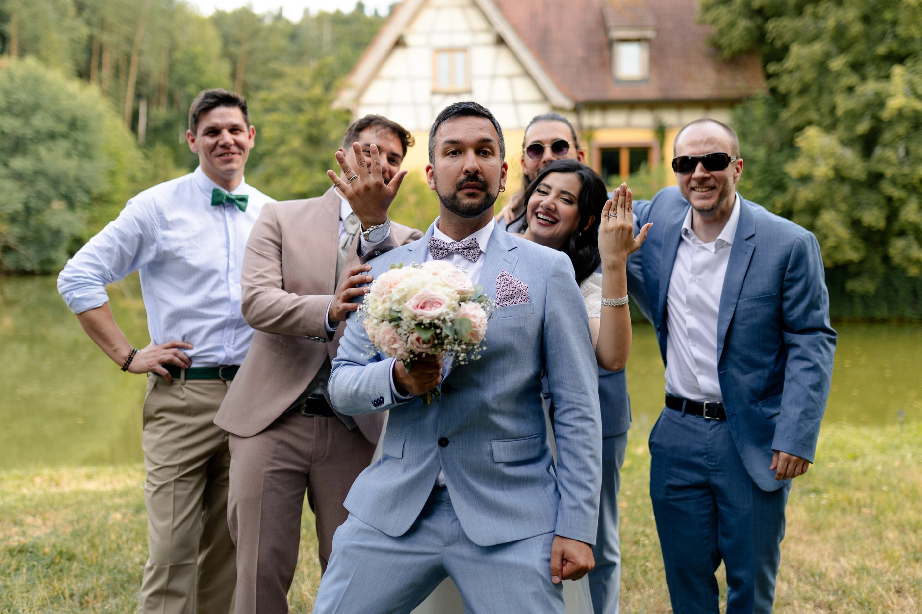Emma and Julien – Wedding portraits in the Strasbourg old town