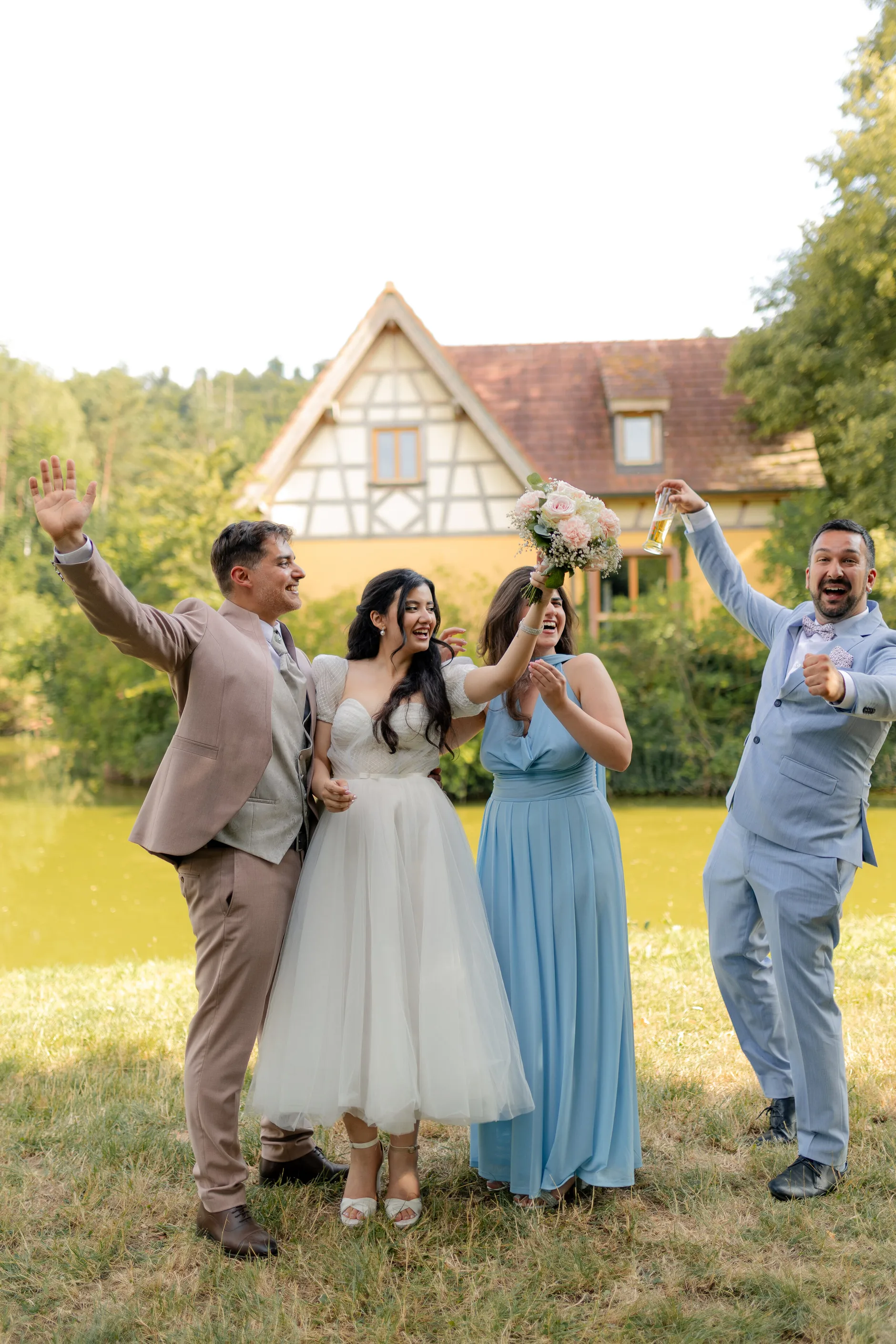 Emma and Julien – Wedding portraits in the Strasbourg old town