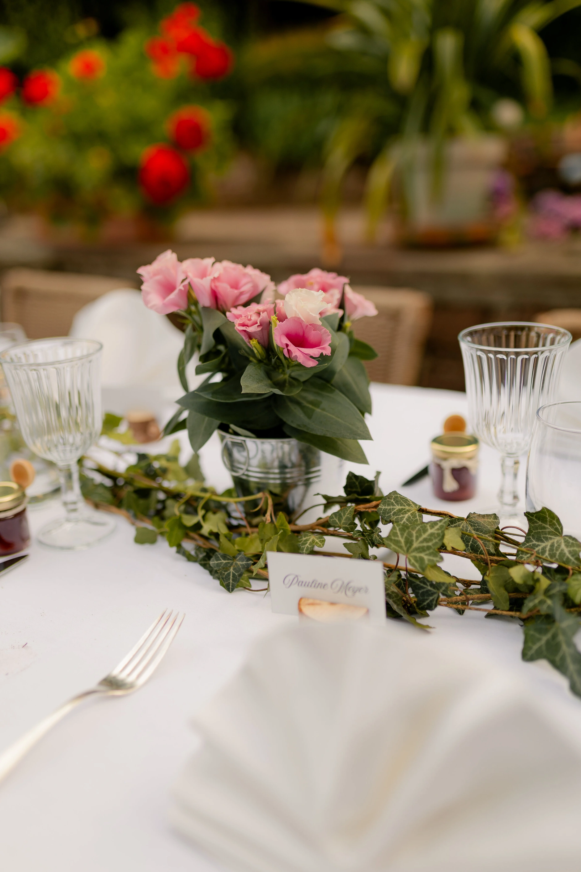 Emma and Julien – Wedding portraits in the Strasbourg old town