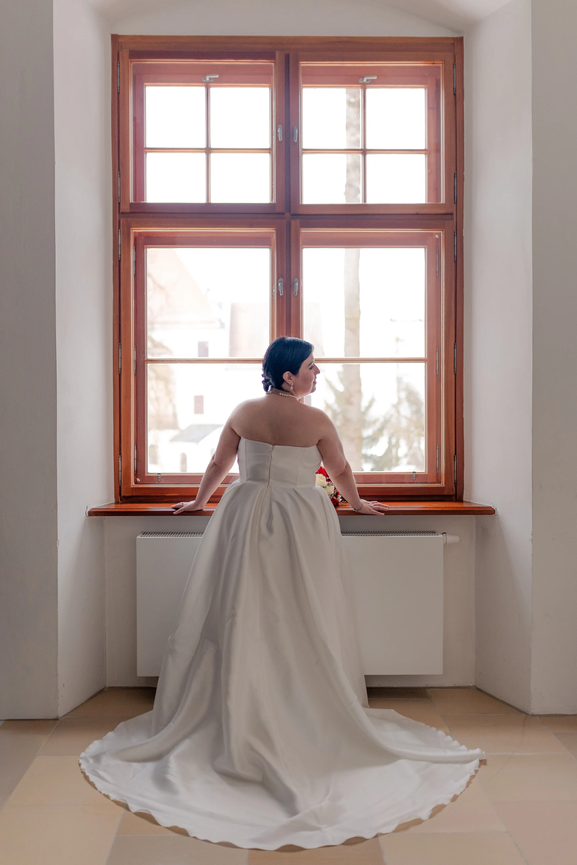 Gaby and Vitesh – Wedding details and portraits in Ranshofen, Austria