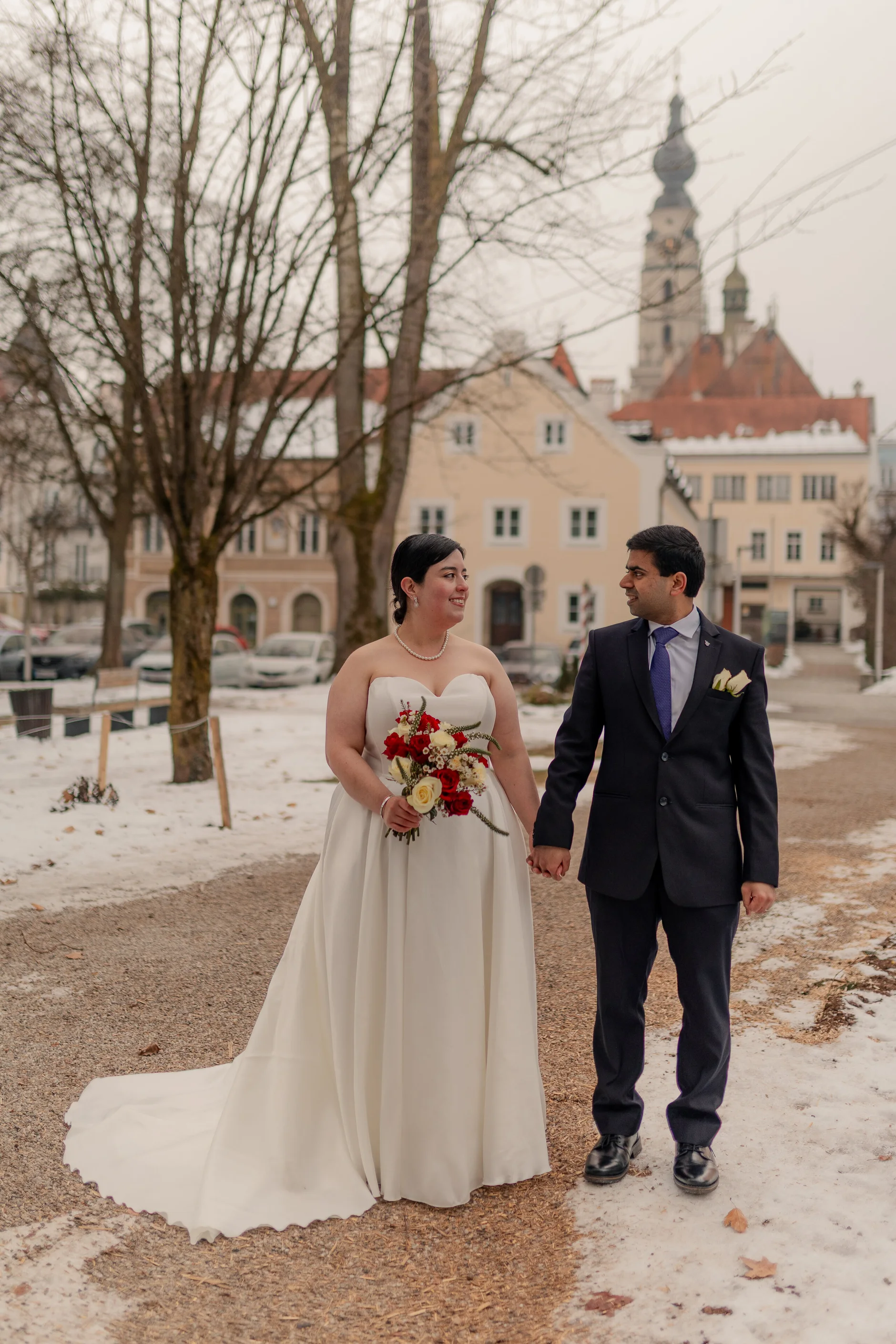 Gaby and Vitesh – Wedding details and portraits in Ranshofen, Austria