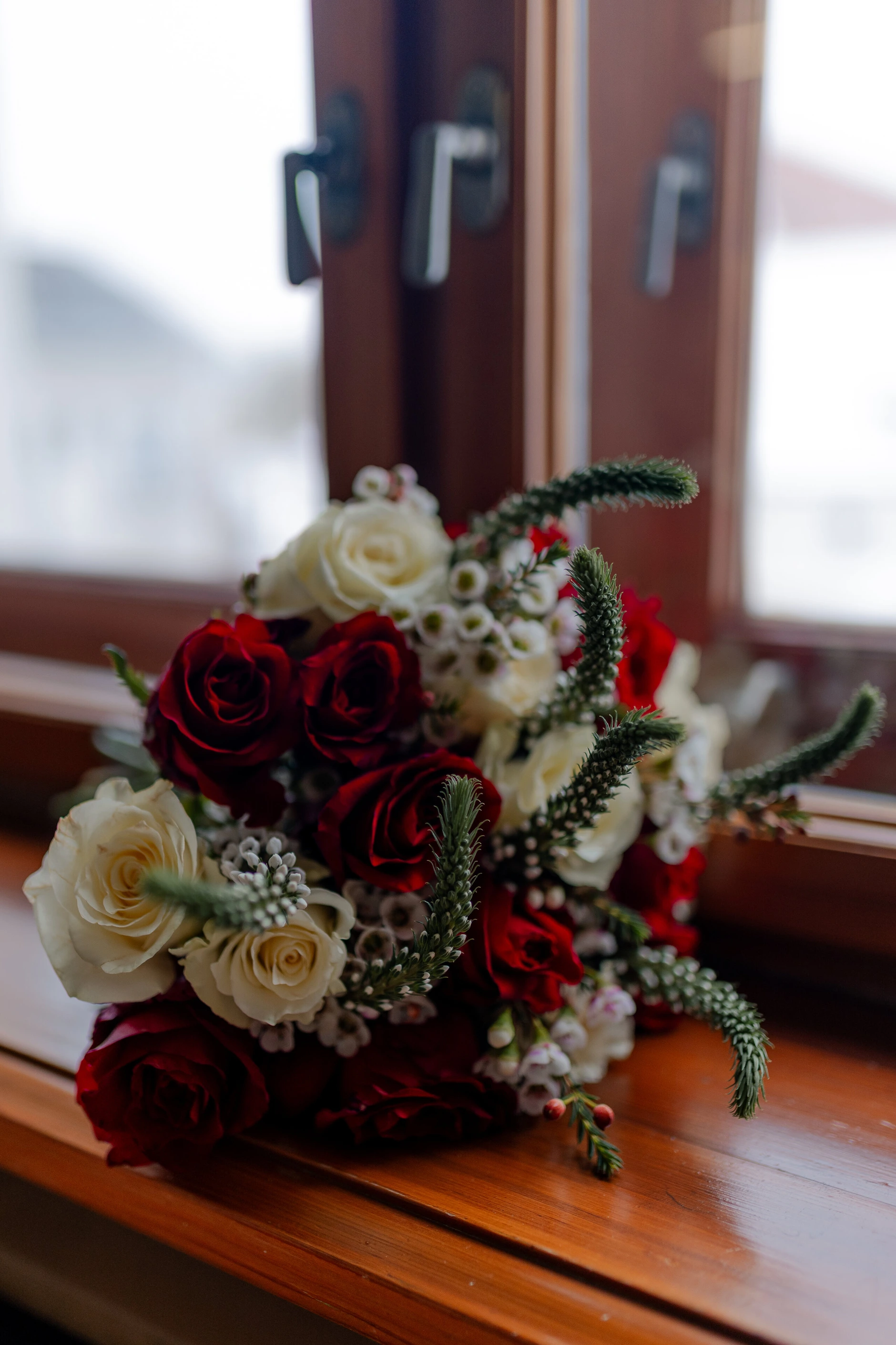 Gaby and Vitesh – Wedding details and portraits in Ranshofen, Austria