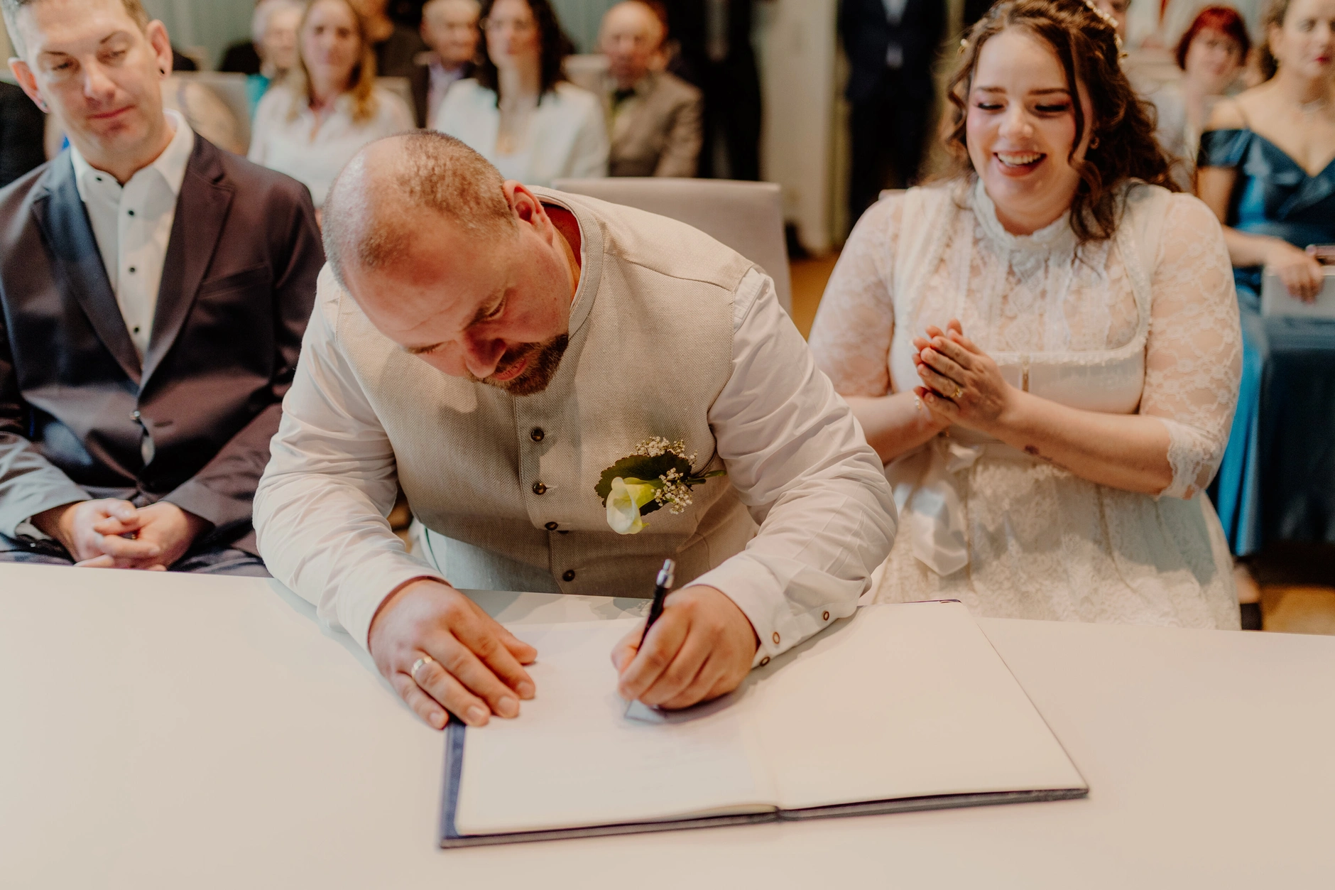 Haiko y Jocelyn – Ceremonia civil en Gasthaus Bartl, Baviera