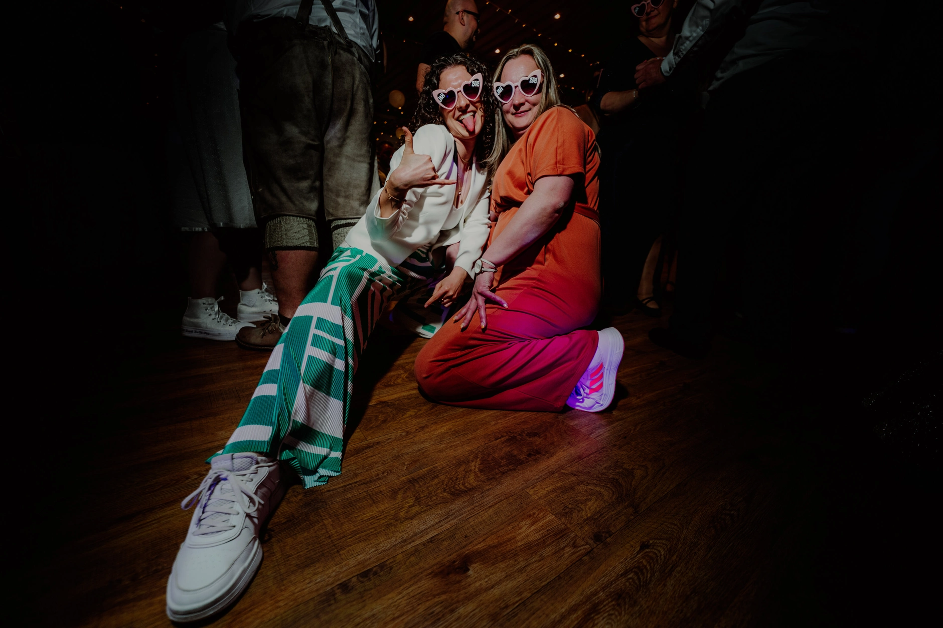 Haiko y Jocelyn – Fiesta de boda en Gasthaus Bartl, Baviera