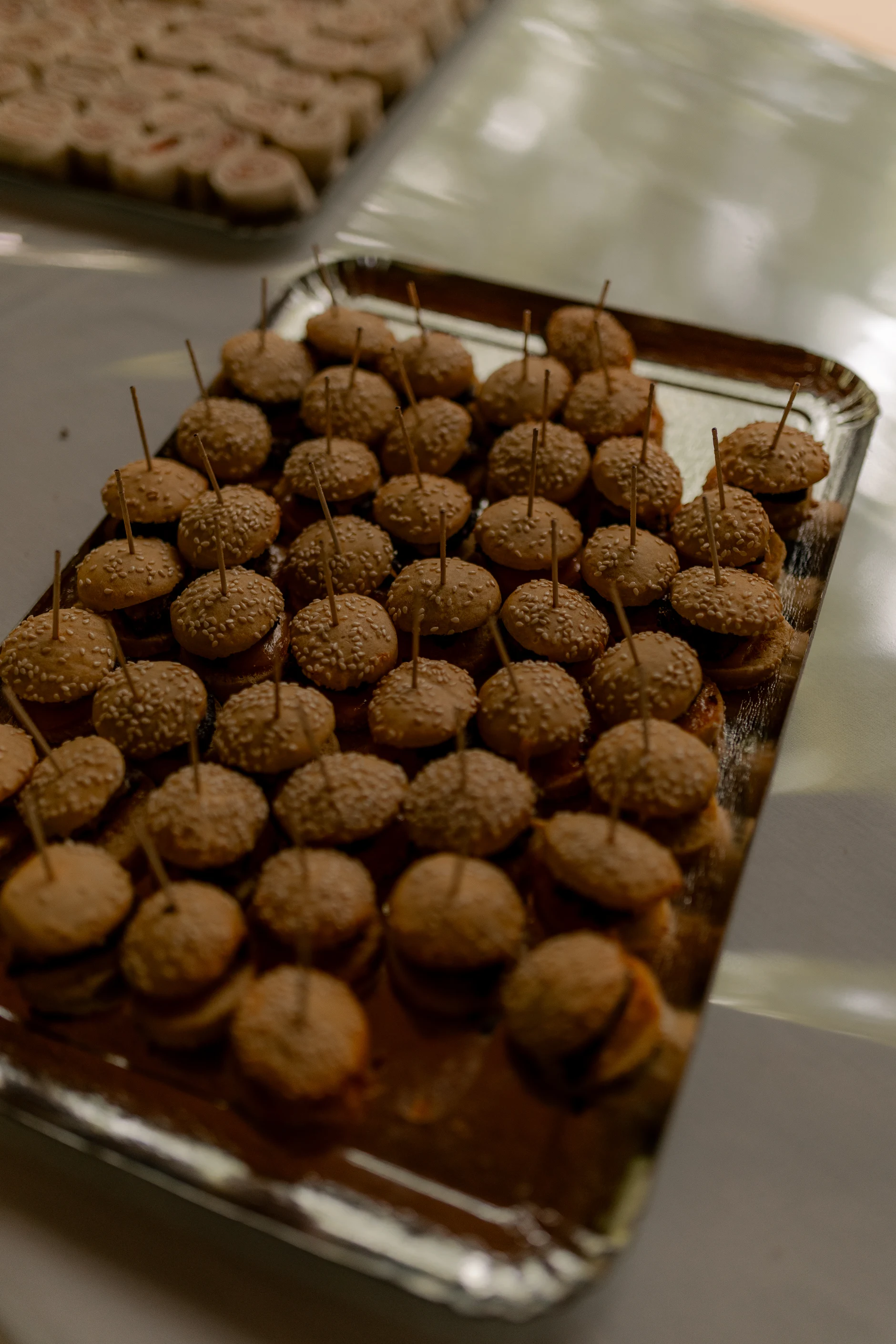 Outdoor photography at dusk – fotografía de boda Francia