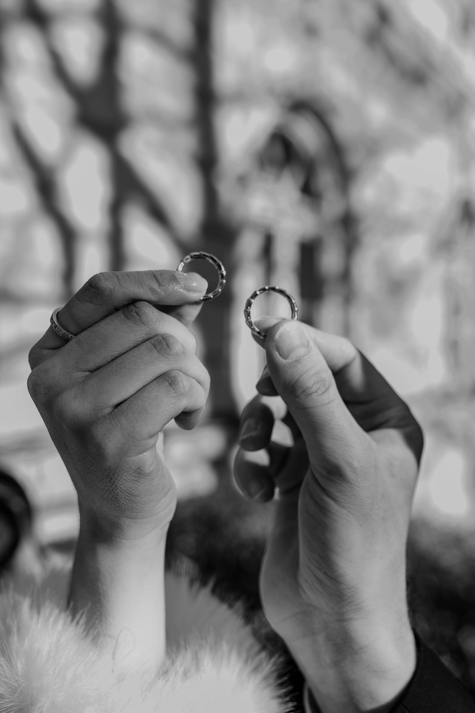Paulina and Pascal – Wedding portraits on the streets of Schwabing, Munich