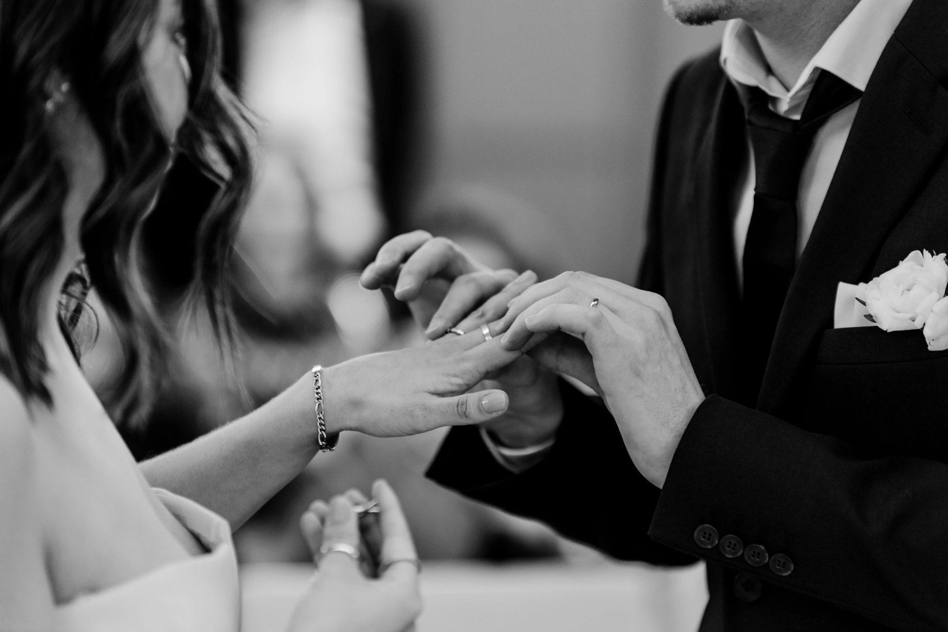 Paulina and Pascal – Wedding celebration and portraits in Schwabing, Munich